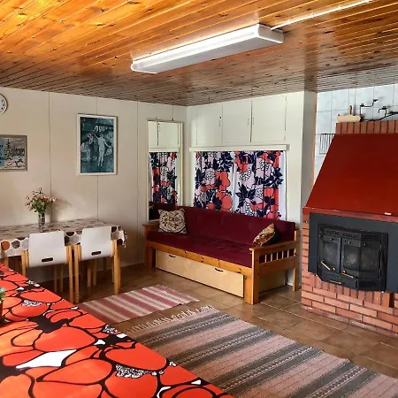 Ktu Kuntomaja شقة كوكولا